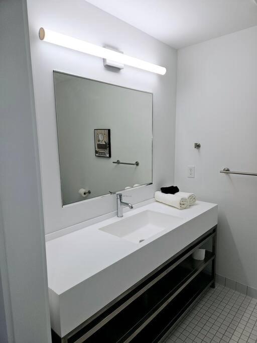 Tremont Smart 15 - A Kcm Property クリーブランド エクステリア 写真